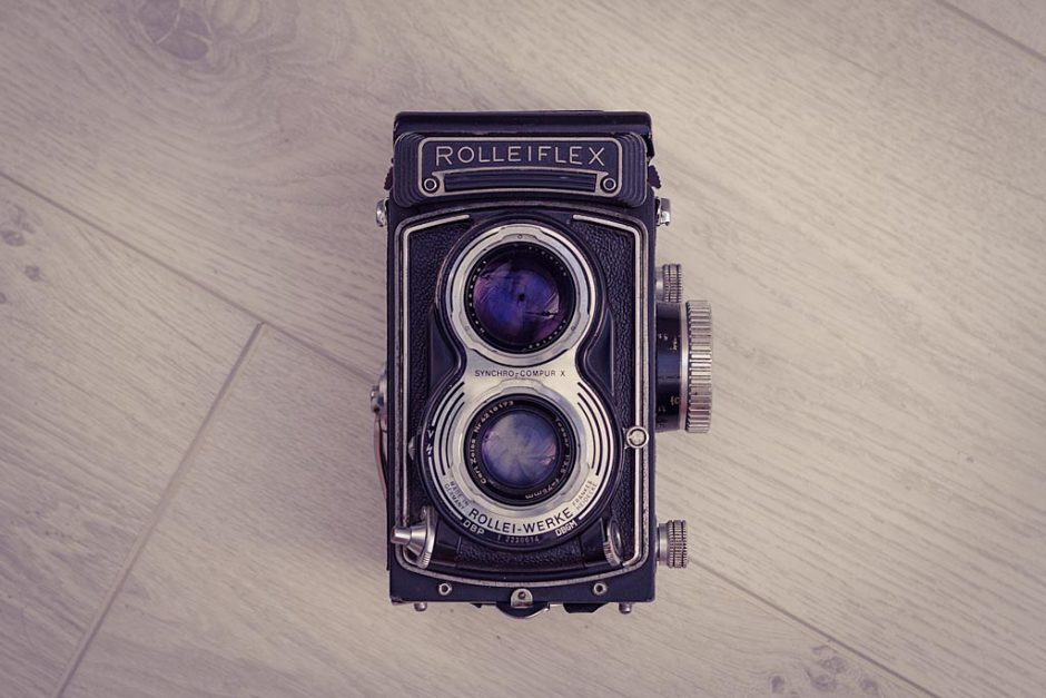 Lot 1187 - A Rollei Rolleiflex 2.8D TLR Medium Format