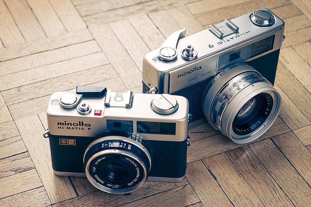 Le Minolta Hi-Matic F fait figure de poids plume, à côté de ses grands frères, les Hi-Matic 9 ou 7s.